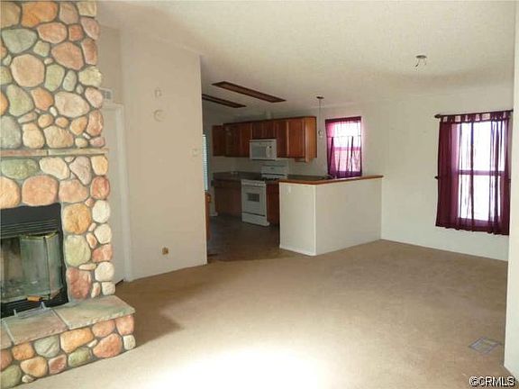 2nd image of 40755 Calle Toledo