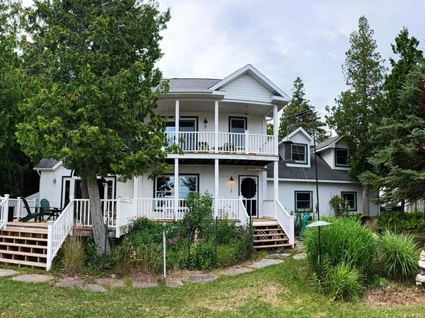 1925 S Lakeside Rd, Cedarville, MI 49719