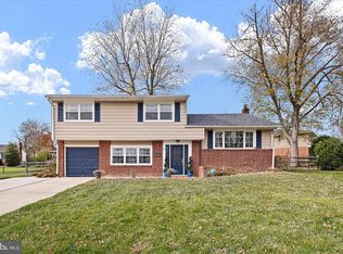 12 Toby Ct, Wilmington, DE 19808