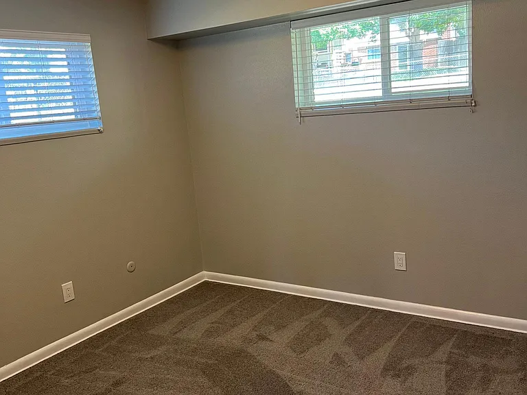 2374 S Kingston St — Photo 13