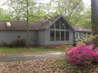 336 Pine Ln, King William, VA 23086