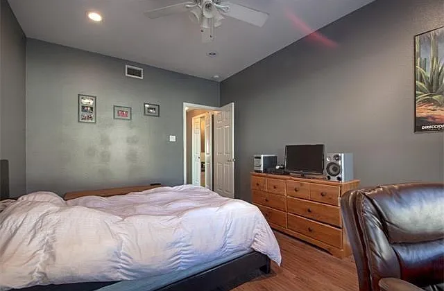 2529 Rio Grande St #37 — Photo 8