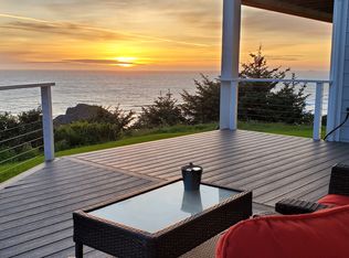 28651 Kissing Rock Rd, Gold Beach, OR 97444