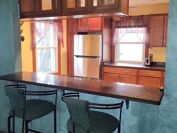 4th image of 7043 W Beloit ROAD