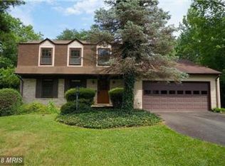 2146 Aquia Dr, Stafford, VA 22554