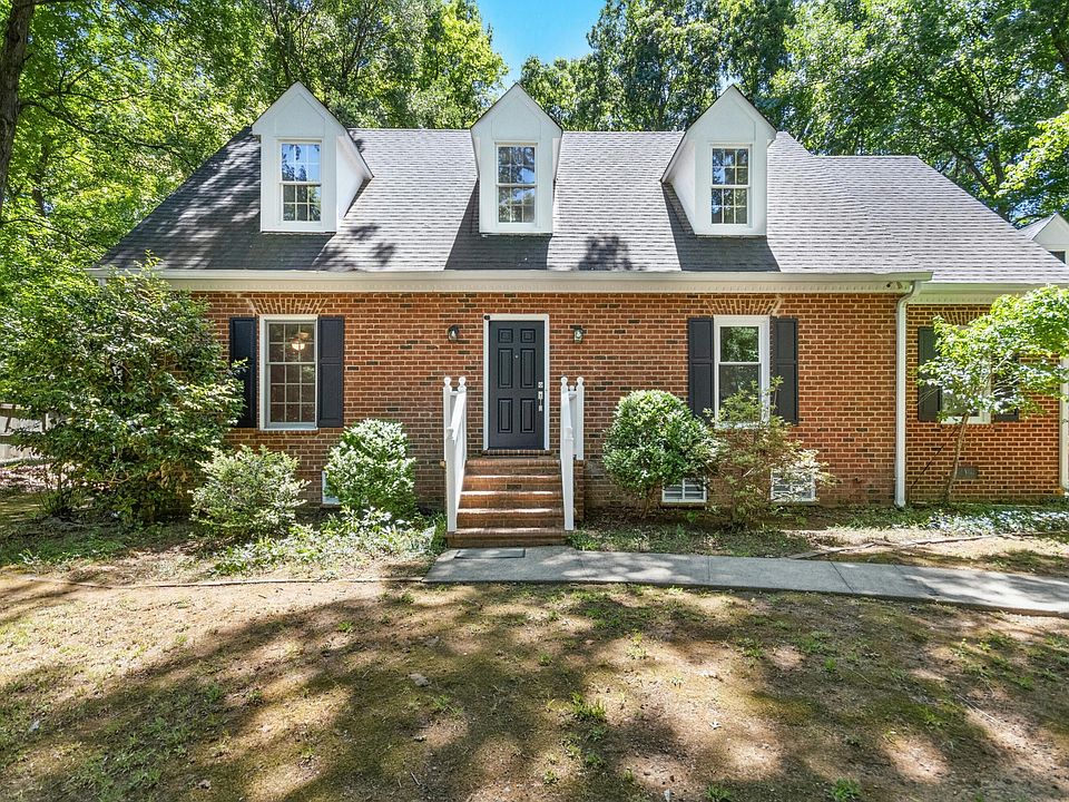 1st image of 209 Butternut Dr