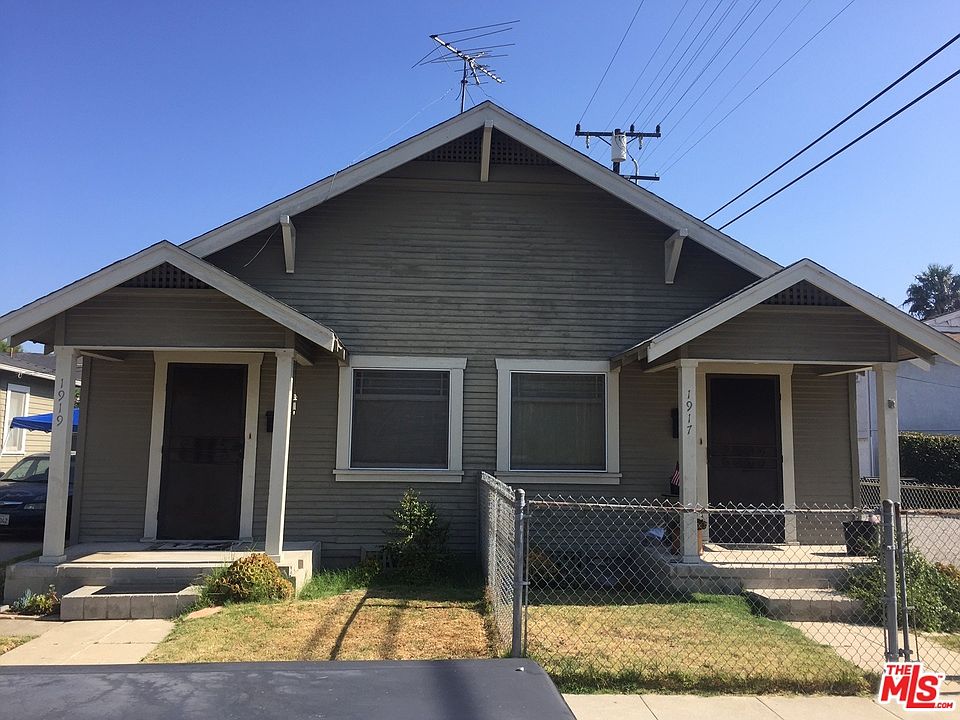 1st image of 1917 W 218th St