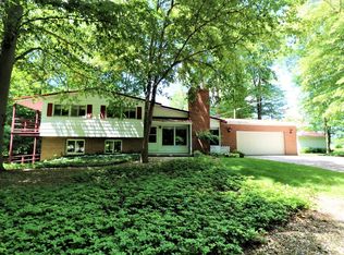 996 Peru Olena Rd W, Norwalk, OH 44857