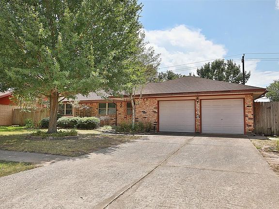 3rd image of 2506 Droxford Dr