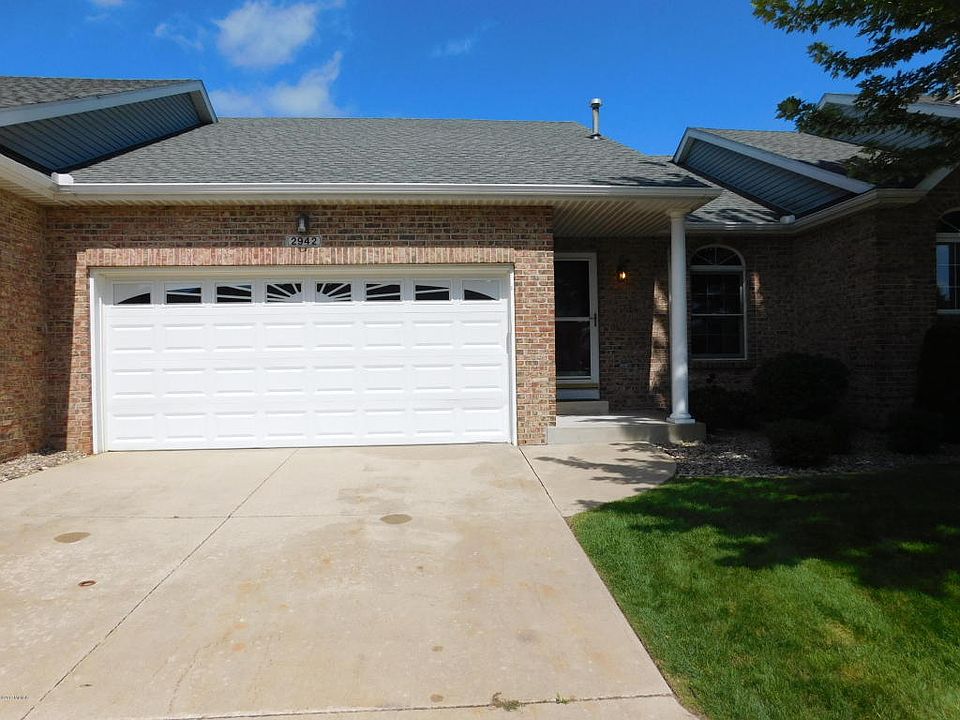 1st image of 2942 Bentbrooke Dr