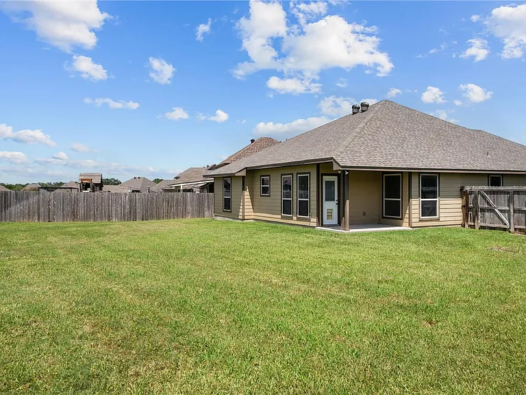 3075 Positano Loop — Photo 20