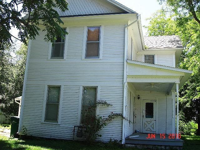 2nd image of 500 W Washington St
