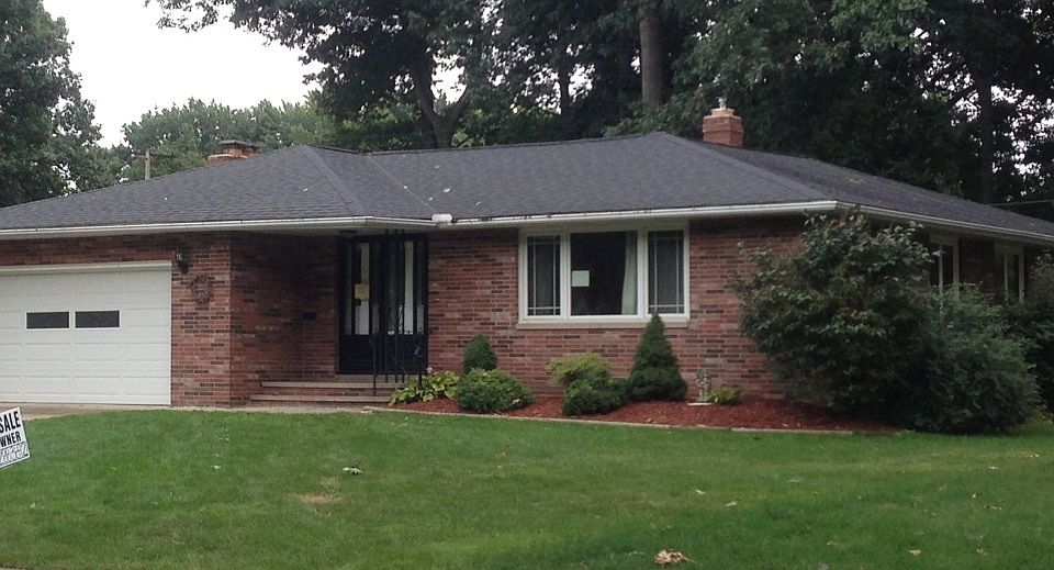 1st image of 882 E Parkleigh Dr