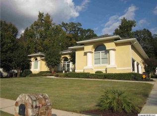 5529 Cedar Mill Dr, Guntersville, AL 35976
