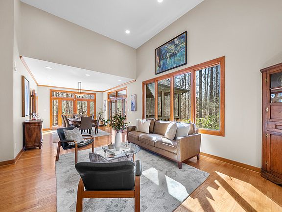 3rd image of 5306 Taproot Ln