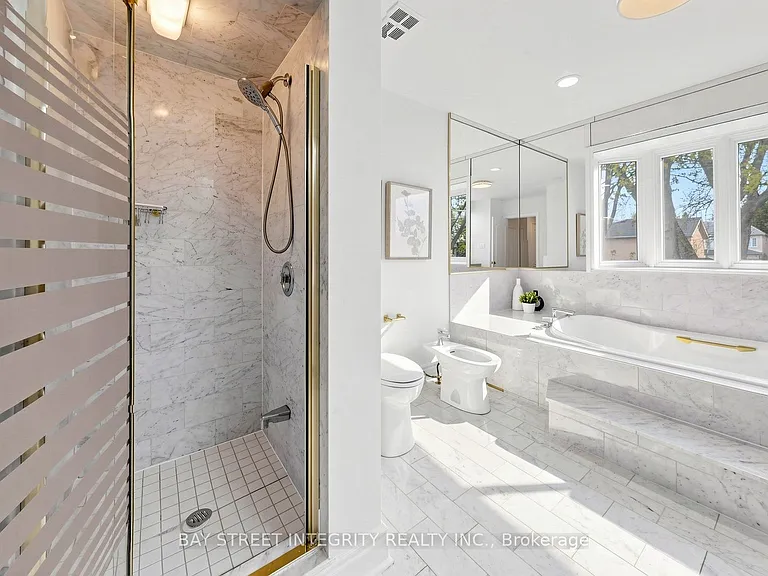 280 Kingsdale Ave — Photo 22