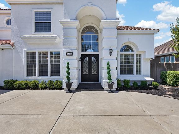 5th image of 4686 Pine Valley Cir