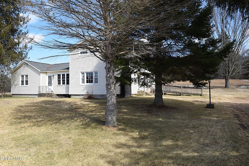 2nd image of 473 N Creek Road