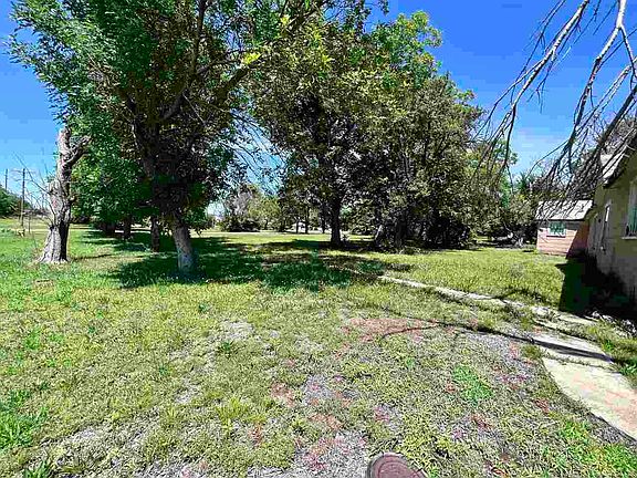 3rd image of 204 S 21st St