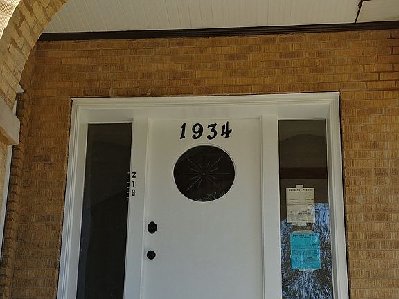 3rd image of 1934 Kenilworth Ave