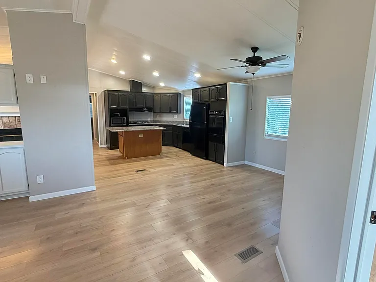 7770 Lone Tree Way — Photo 6
