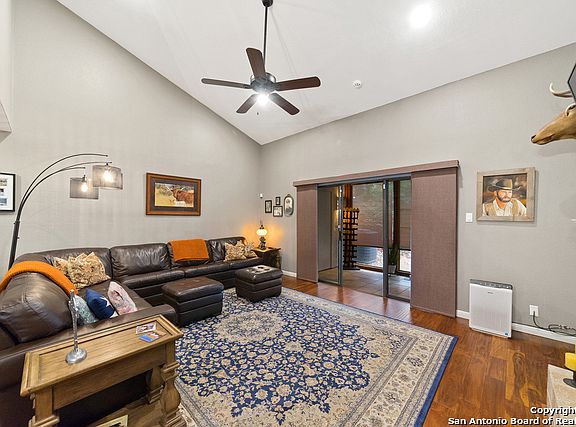 5th image of 8000 Donore Pl APT 67