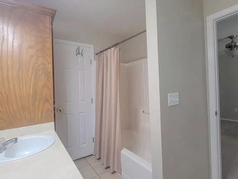 52 Skylark Ln — Photo 8