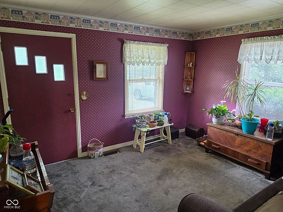 2nd image of 2218 Gilbert Ave