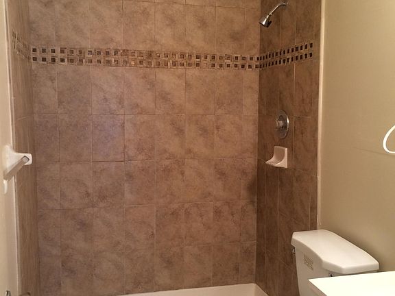 5th image of 4901 Pier Drive #4901