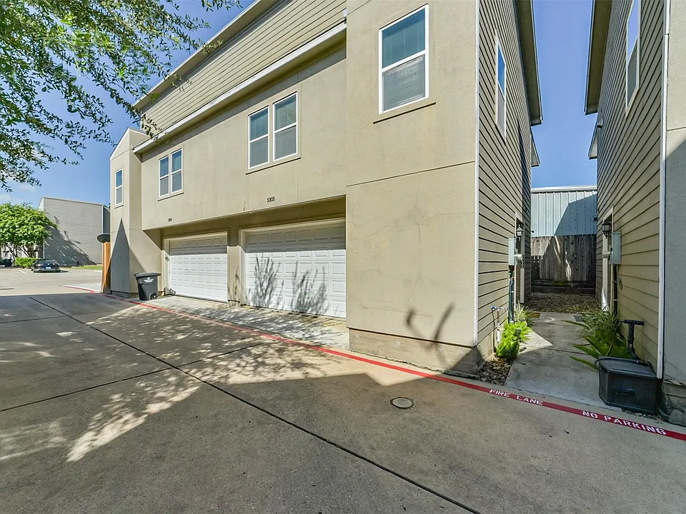 5305 Avenue J
