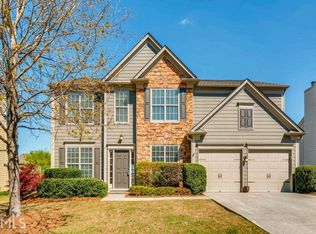 8140 Lockslay Way, Suwanee, GA 30024