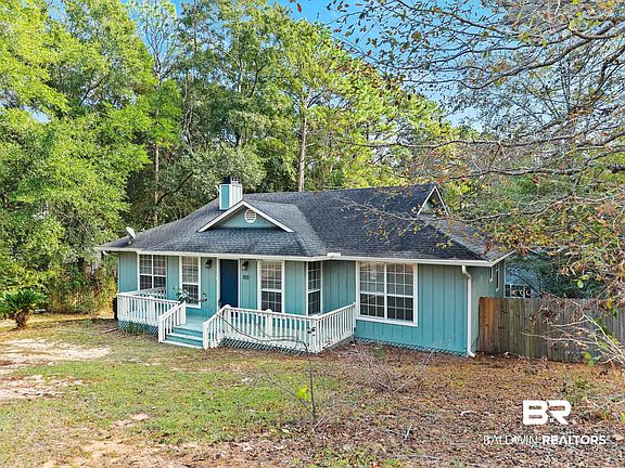 2nd image of 100 Maplewood Loop