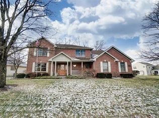 5227 Sweetleaf Dr, Dayton, OH 45424