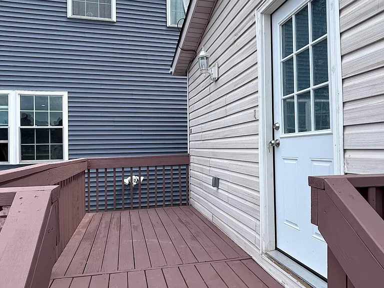 58 Kearney Ave — Photo 17