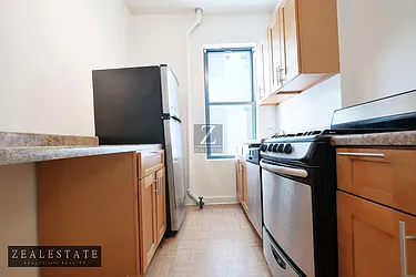 Rented by ZealEstate Group Inc