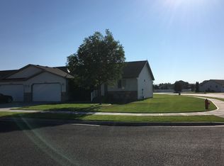 1031 S Edinburg Cir, Ammon, ID 83406