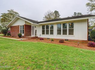 1112 Forest Dr, Whiteville, NC 28472
