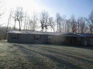 630 Tatmans Rd NE, Crooksville, OH 43731