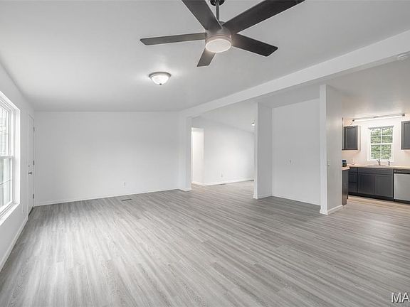 4th image of 111 Madison Rene Ave