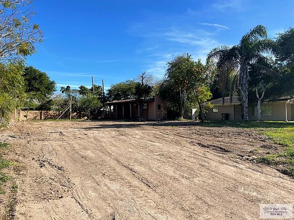 2nd image of 514 Calle Retama