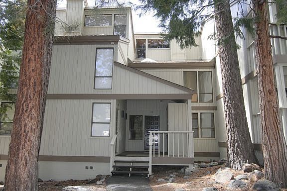 1st image of 1001 Commonwealth Dr #133