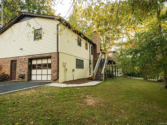 4th image of 6 Deer Run Ct