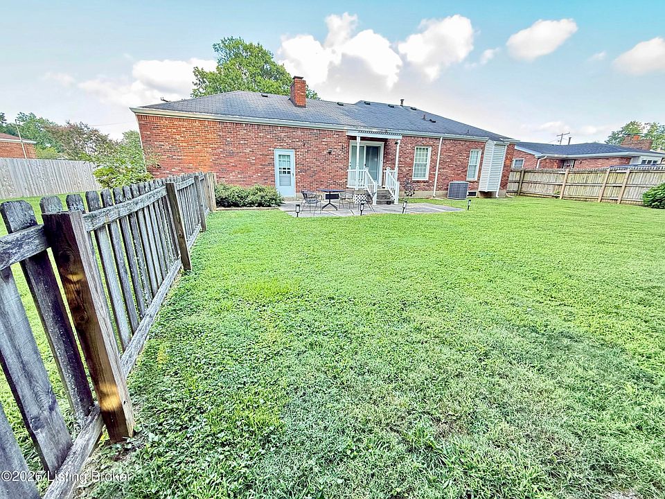 1st image of 2206 Renown Dr