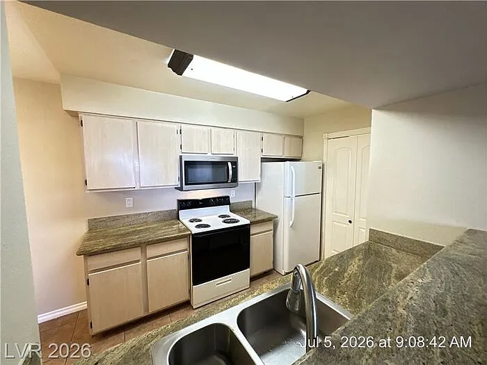 1150 N Buffalo Dr #1090 — Photo 10