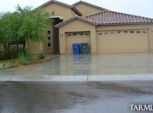 9076 S Old Oak Ct, Tucson, AZ 85756