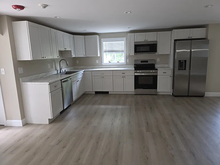 174 Plaistow Rd #2 — Photo 6
