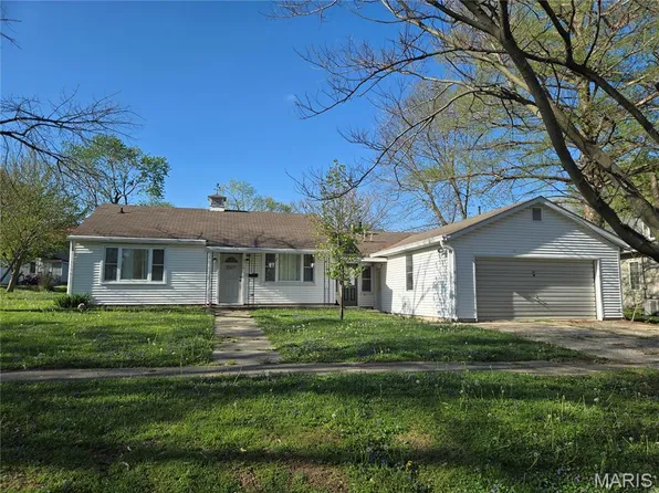 507 W Washington Ave, Greenville, IL 62246