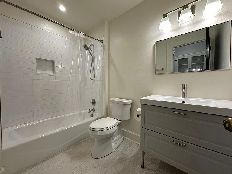 1107 Cumberland St #2 — Photo 19
