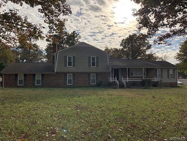 1st image of 2807 Melanie Ln