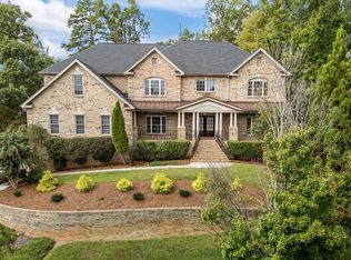 465 Davis Love Dr, Chapel Hill, NC 27517